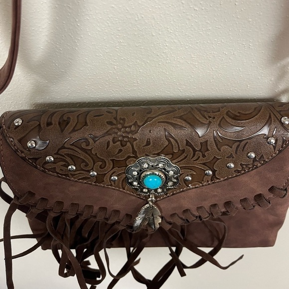 Leather And Turquoise Brown Fringe Shoulder Bag - Picture 7 of 12